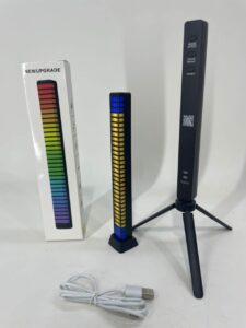 3D RGB APP Control Rechargeable Rhythm Light With Voice-Activated Pickup (D10)